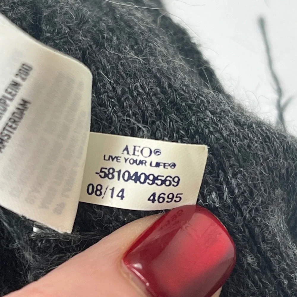 American Eagle Murica Beanie Grey Striped Pom Pom Knit Hat Patriotic One‎ Size